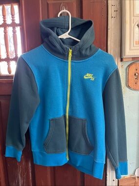 Nike Kids Blue & Dark Teal Full-Zip Hoodie with Neon Yellow Accents